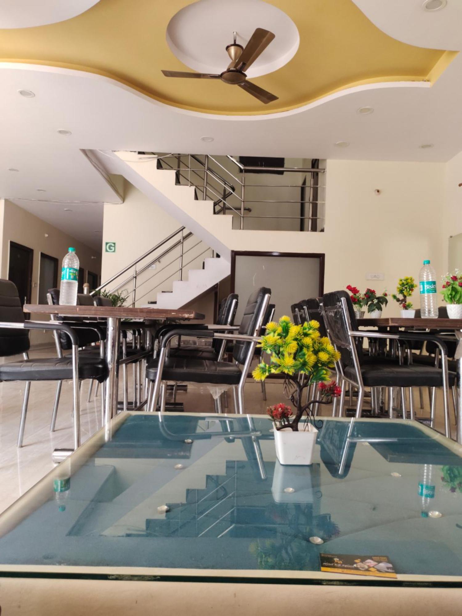 Hotel Kb Square Near Chandigarh Railway Station Cameră foto
